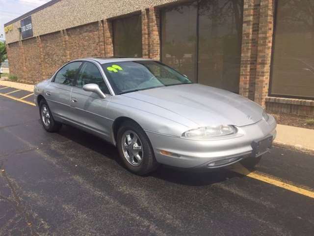 1999 Oldsmobile Aurora 4dr Sedan
